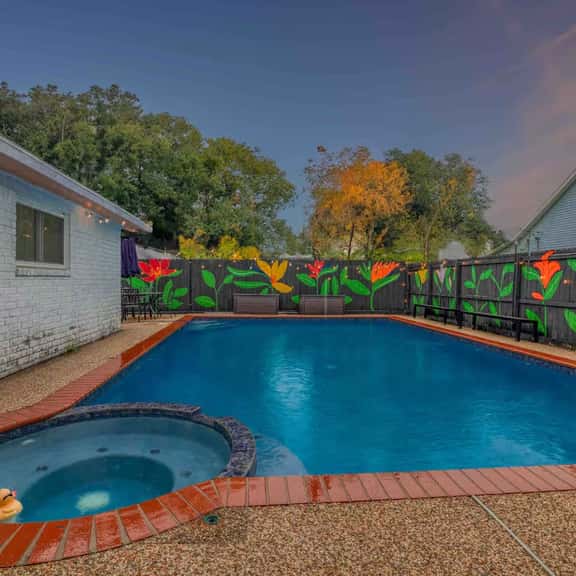 Thirteenth Street Deer Park - Image 1